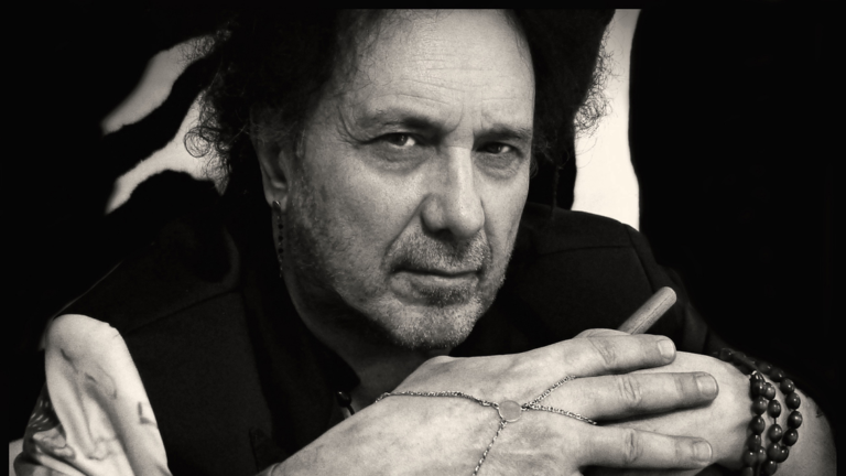 IL RITRATTO: ENZO AVITABILE (di Augusto De Luca)