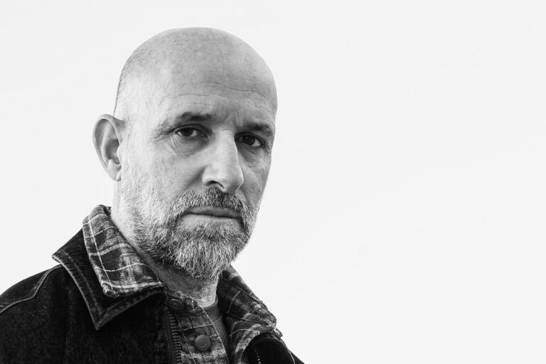 “SONO CONTRO LO SPORTIVAMENTE CORRETTO”: dialogo con Simone Seguro, autore di “La fatica che resta” (di Matteo Fais)