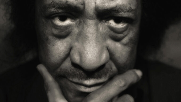 IL RITRATTO: JAMES SENESE (di Augusto De Luca)