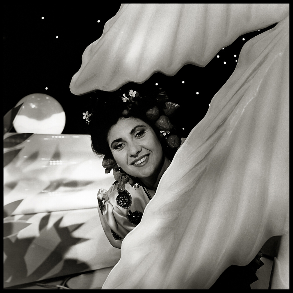 IL RITRATTO: MARISA LAURITO (di Augusto De Luca) 3 Marisa Laurito foto Augusto De Luca