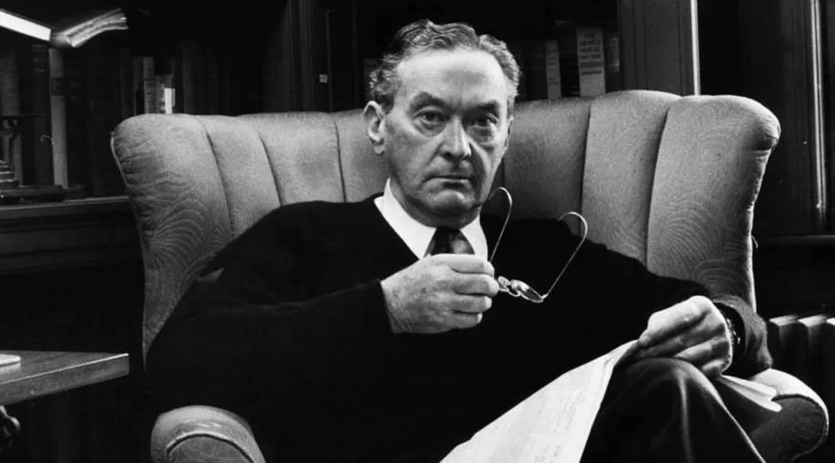 Walter Lippmann.jpeg